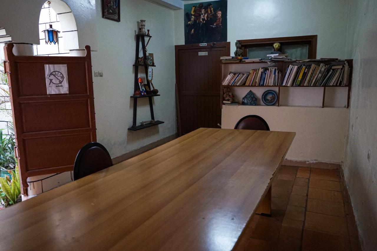 Auberge De Jeunes Casablanca Buitenkant foto